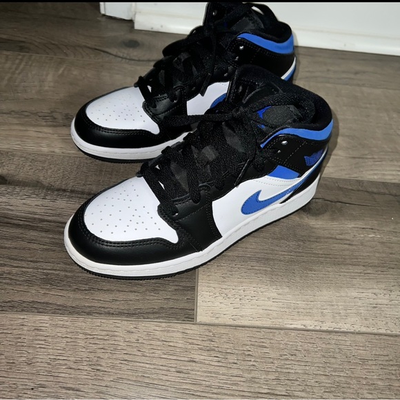 blue white and black jordan 1s
